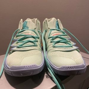 Nike Kyrie 5 squidward size 7.5 sbsp
